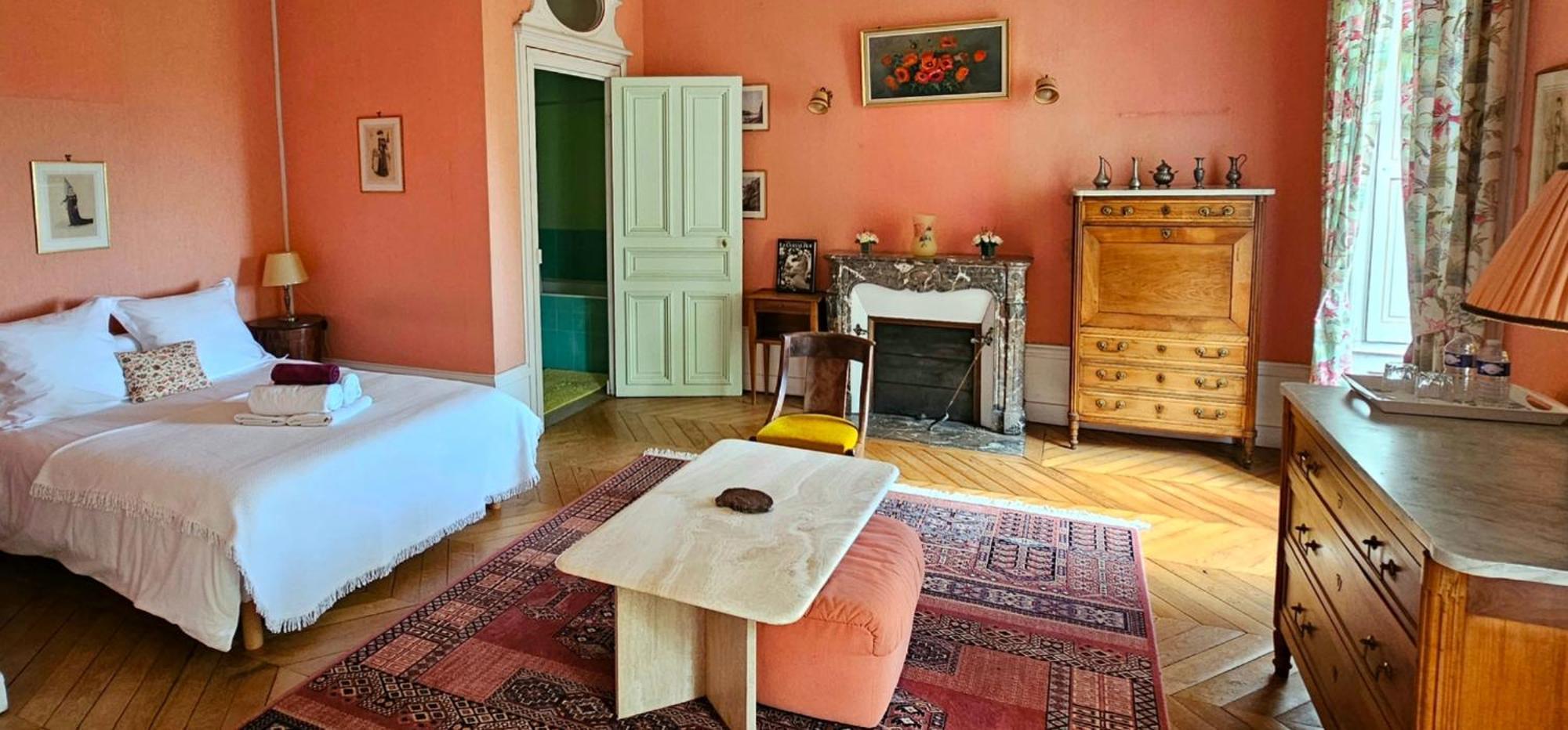 Château de Montpatey Couches Exterior foto